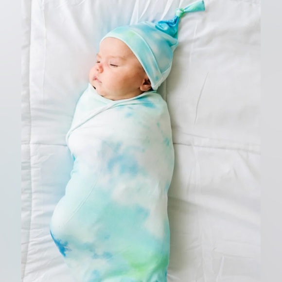 NIB LS Tidepool Swaddle Set - Picture 2 of 3